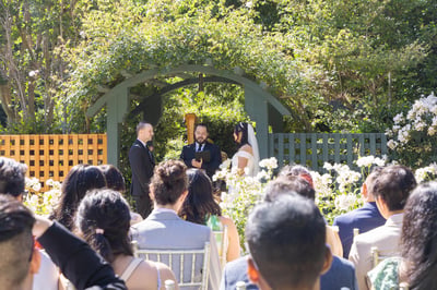 Bilingual Wedding Officiant for Southern Travel Ceremonies – Officiants