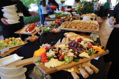 Buffet Dinner Catering with Fusion Menus and Live Service – Catering