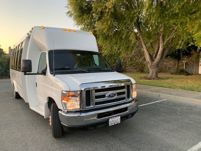 24 Passenger Executive Limo Bus Chauffeured Service for Any Event – Transportation