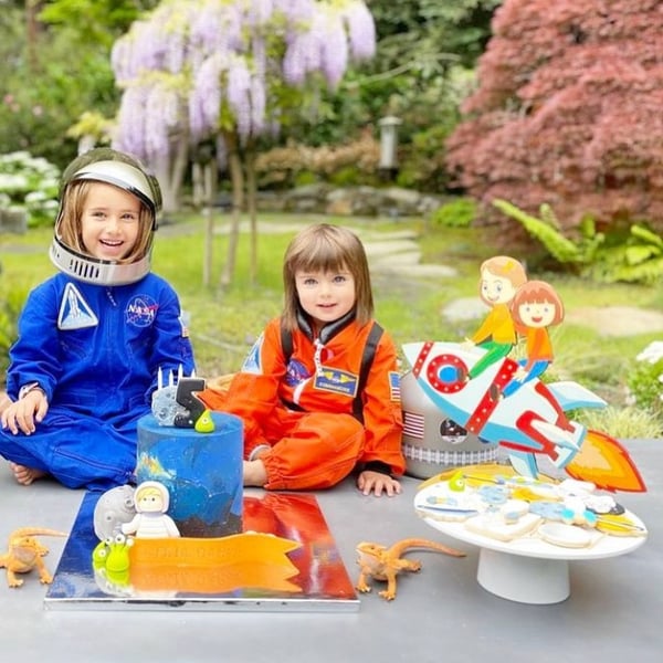 First Birthday Story and Space Decor – Decoration – photo 3