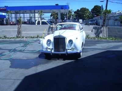 Silver-Cloud Rolls-Royce Convertible Rental for Weddings & Events – Transportation
