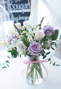 Beginner Floral Design Workshop (Instructor Travels) – Experiences